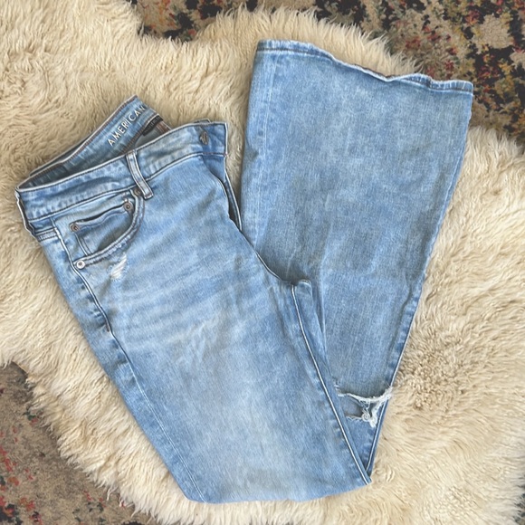 AE Low Rise Flare - Picture 1 of 7